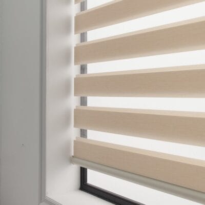 Roll-Up Curtain - Image 2