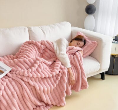 Velvet Blanket - Image 8