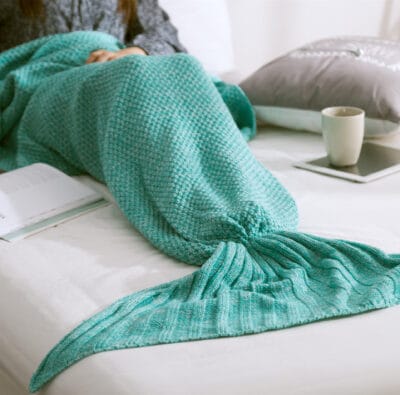 Mermaid Blanket - Image 10