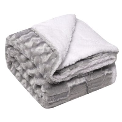 Lamb Wool Blanket - Image 10