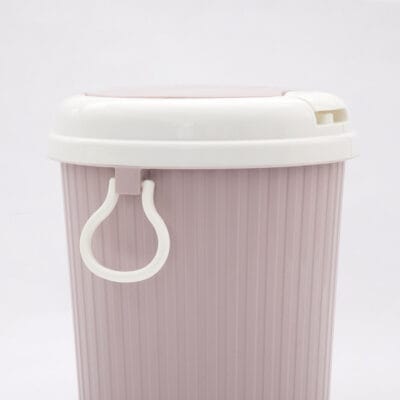 Clamshell Trashcan - Image 6