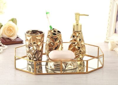 Golden Toilet Set - Image 4