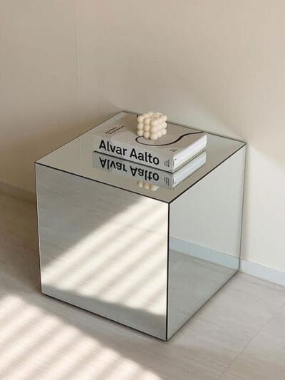 Mirror Table - Image 4