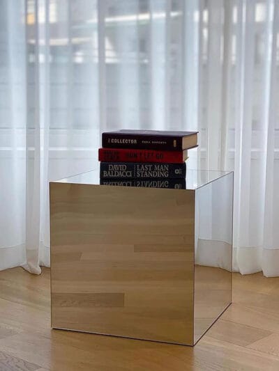Mirror Table - Image 2