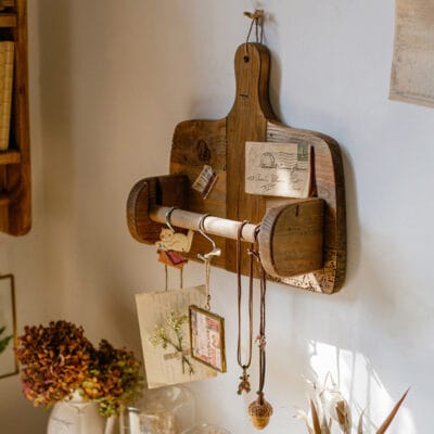 Wooden Tissue Holder - Image 2