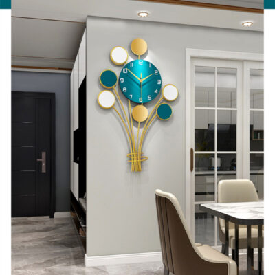 Bouquet Design Clock - Image 3