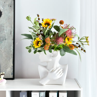 Portrait Ceramic Vase - Image 4